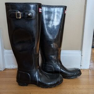 Hunter Tall Original Gloss Boots In Black